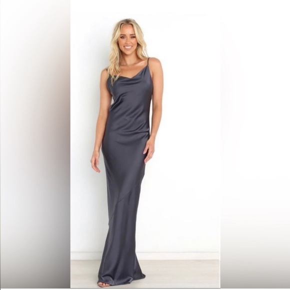 NWT Petal and Pup Pavani Maxi Dress - Picture 1 of 5